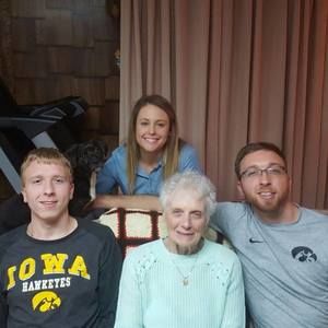 Meet your Posher, Gina